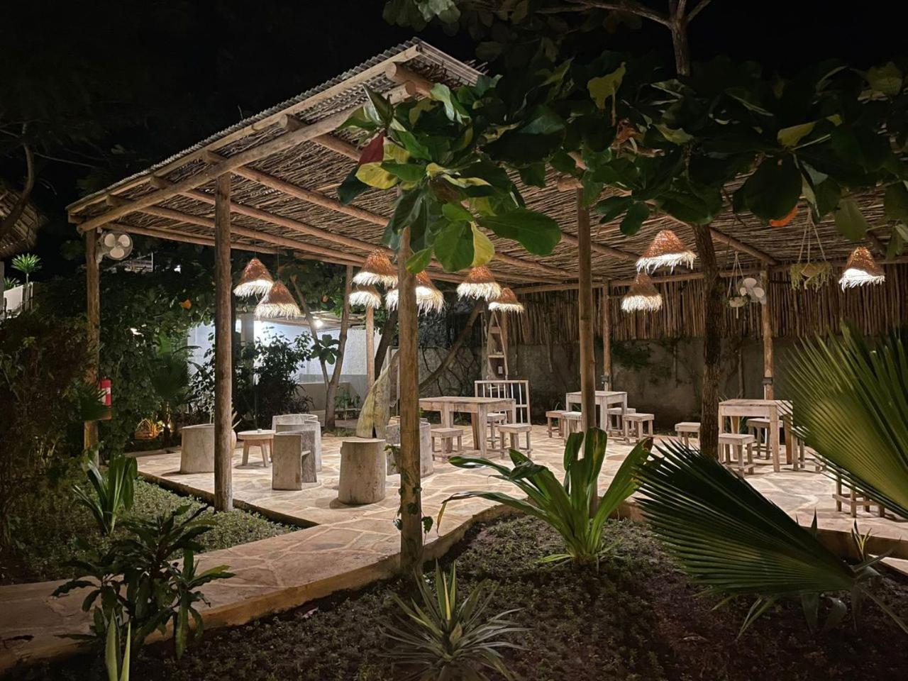 Breeze Residence Kiwengwa  ภายนอก รูปภาพ